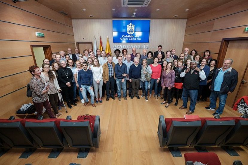 Subvenciones para mujeres en Senegal y formación médica en Mozambique