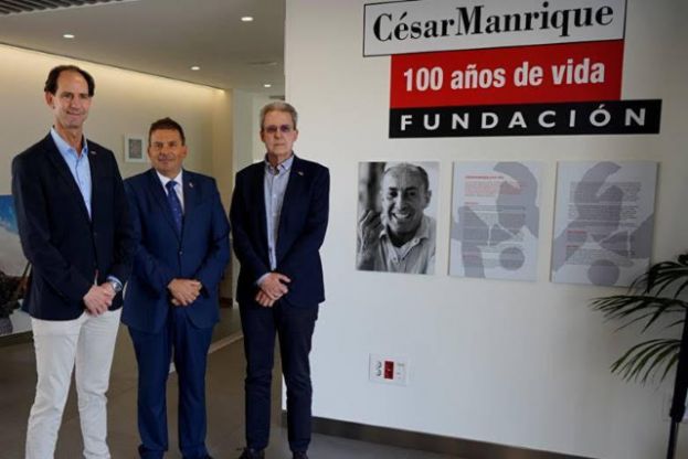 Exposici&oacute;n: "C&eacute;sar Manrique. 100 a&ntilde;os de vida", en la Terminal de Fred Olsen