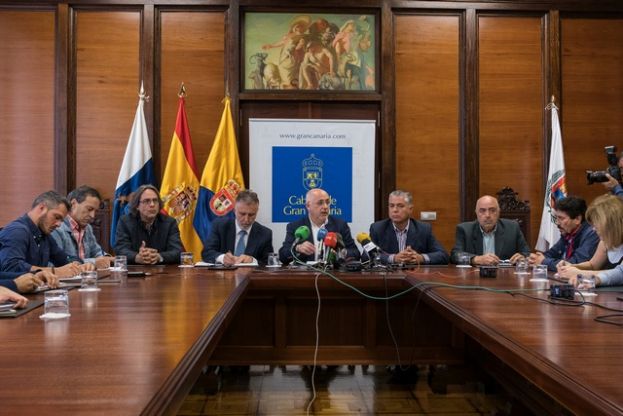 El Cabildo exige al Estado el convenio que permitirá iniciar la carretera de La Aldea