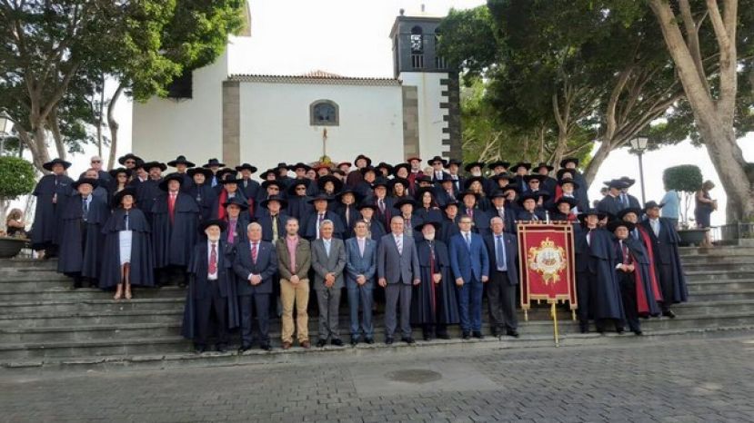 Se celebr&oacute; el XVIII Gran Cap&iacute;tulo de la Cofrad&iacute;a del Vino de Canarias.