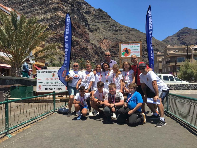 La Gomera: Yesenia Parra y Daniel Gonz&aacute;lez, ir&aacute;n al Regional de Bola Canaria