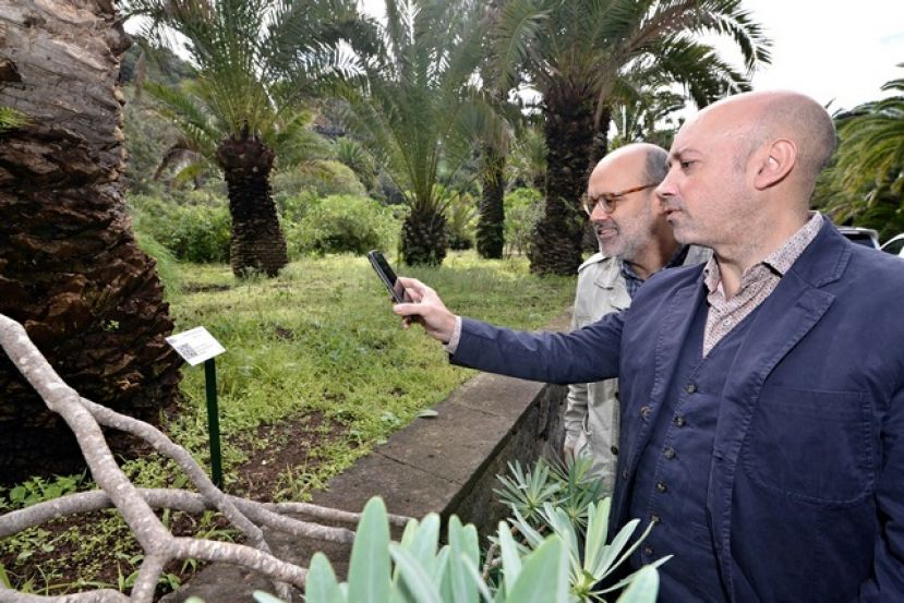 Divulgación digital con etiquetas QR en todas las especies del Jardín Canario