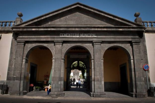 Inscripci&oacute;n para visitas guiadas gratuitas al centenario cementerio de Vegueta