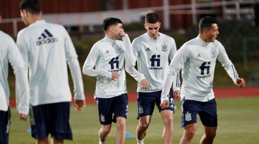 La selección española se rejuvenece
