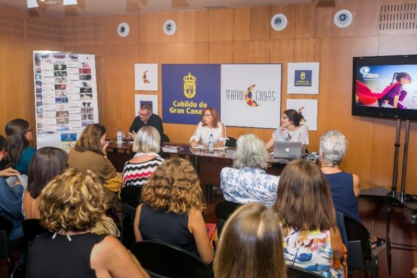 Presentada a los docentes grancanarios la nueva programaci&oacute;n escolar del Cuy&aacute;s