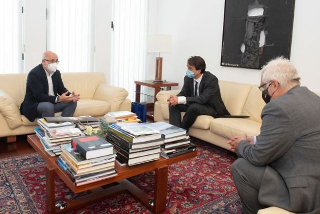 La Embajada Alemana traslada a Antonio Morales su inter&eacute;s por la reactivaci&oacute;n del turismo alem&aacute;n en Gran Canaria