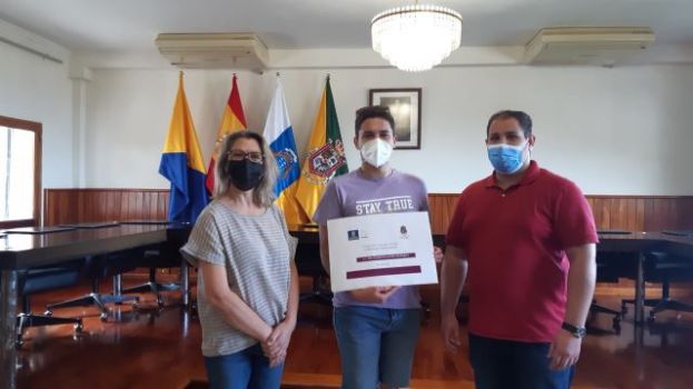 Entrega del premio de concurso de Tik Tok &ldquo;Valleseco juventud igualitaria&rdquo; (V&iacute;deo)