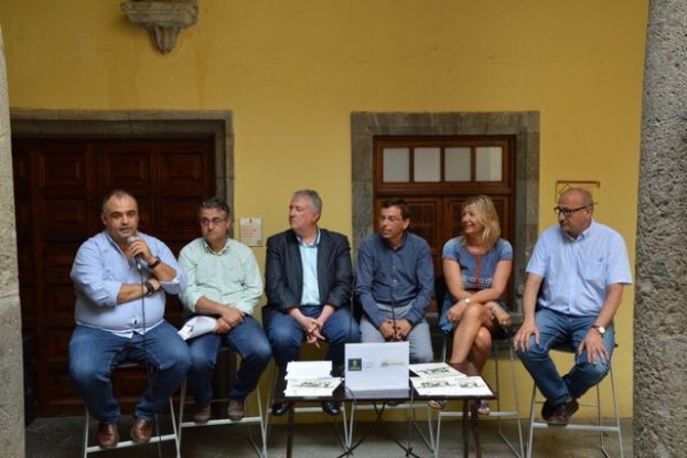 El Festival Internacional de Verseadores Ochosílabas recorre cuatro municipios