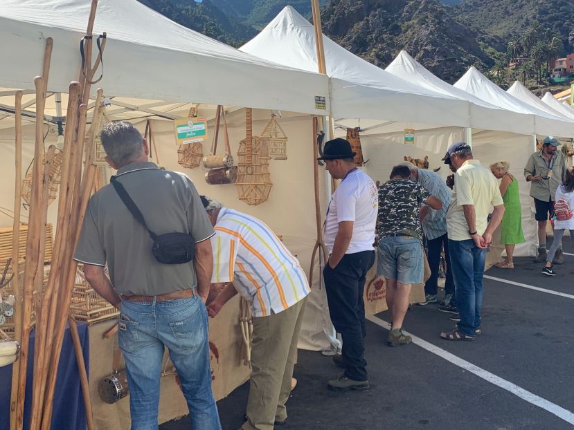 La Gomera inaugura la mayor muestra de artesanía con el turismo como eje temático
