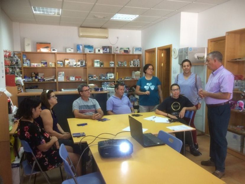 La Aldea: Curso de Uso de Dispositivops M&oacute;viles para la participaci&oacute;n ciudadana