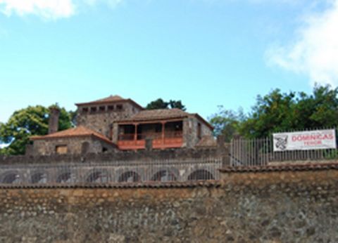 Teror: Mesa redonda sobre el ayer y hoy del colegio de las Dominicas