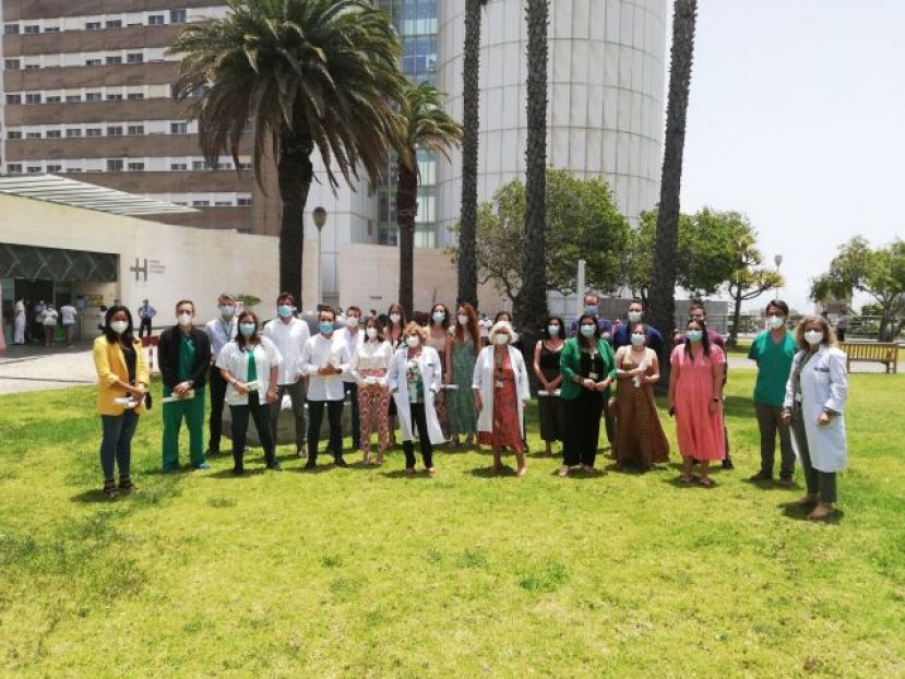 Cuarenta y cuatro nuevos residentes terminan su formación en el HUC