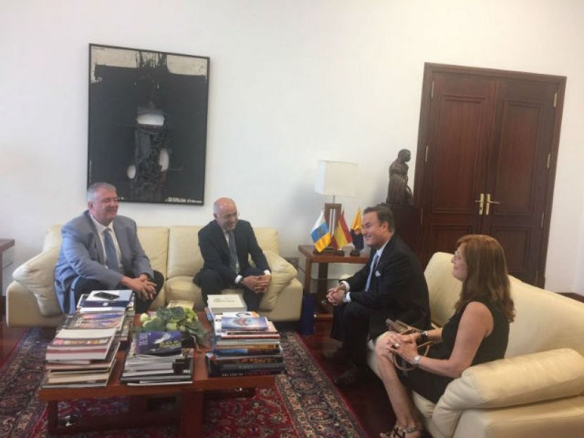 Karel Mark Chichon, nuevo director de la Orquesta Filarmónica de Gran Canaria