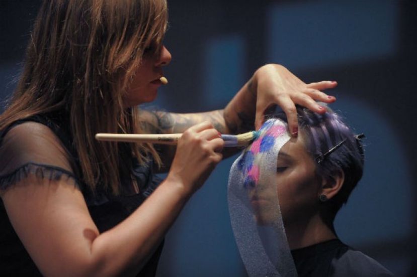 Los peluqueros m&aacute;s influyentes del mundo confluyen en &lsquo;Live&rsquo;