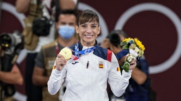 Las mismas medallas, la mitad de oros