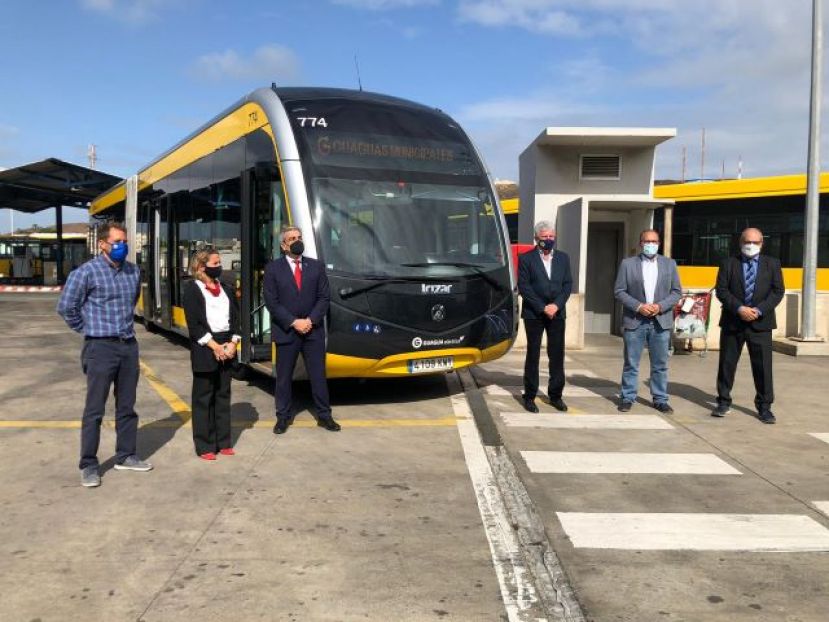 Rodríguez explora el máximo encaje de la MetroGuagua en los fondos europeos