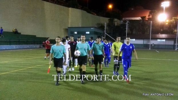 Regional Preferente: La UD San Antonio sigue sin ganar ante el CD Maspalomas