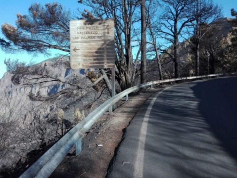 El Cabildo adjudica por la v&iacute;a de emergencia la reparaci&oacute;n de las carreteras afectadas por el incendio