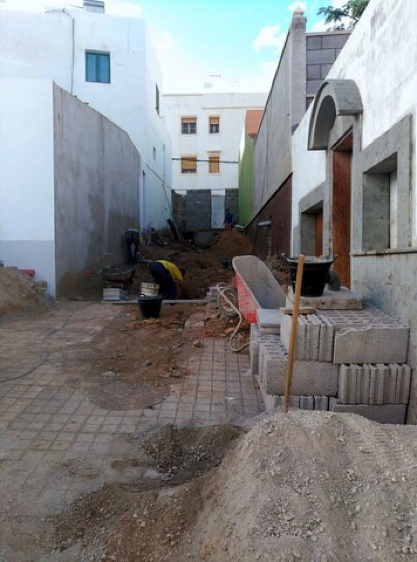 G&aacute;ldar: Inicio de las obras de conexi&oacute;n de la calle Aymide Yacoan con calle Doramas