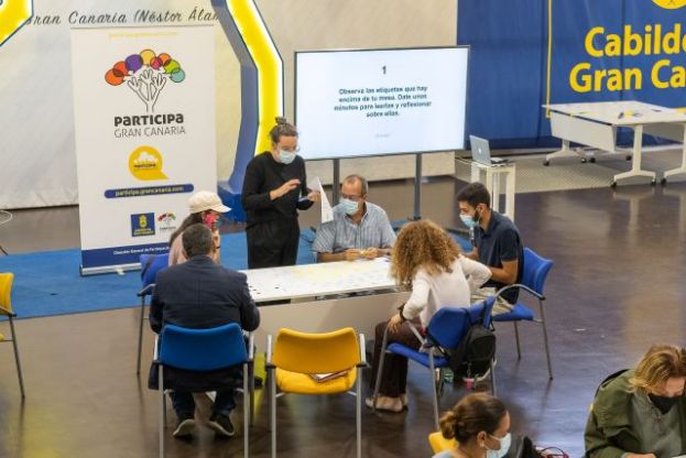 El Cabildo diseña con la ciudadanía la reconstrucción tras la COVID