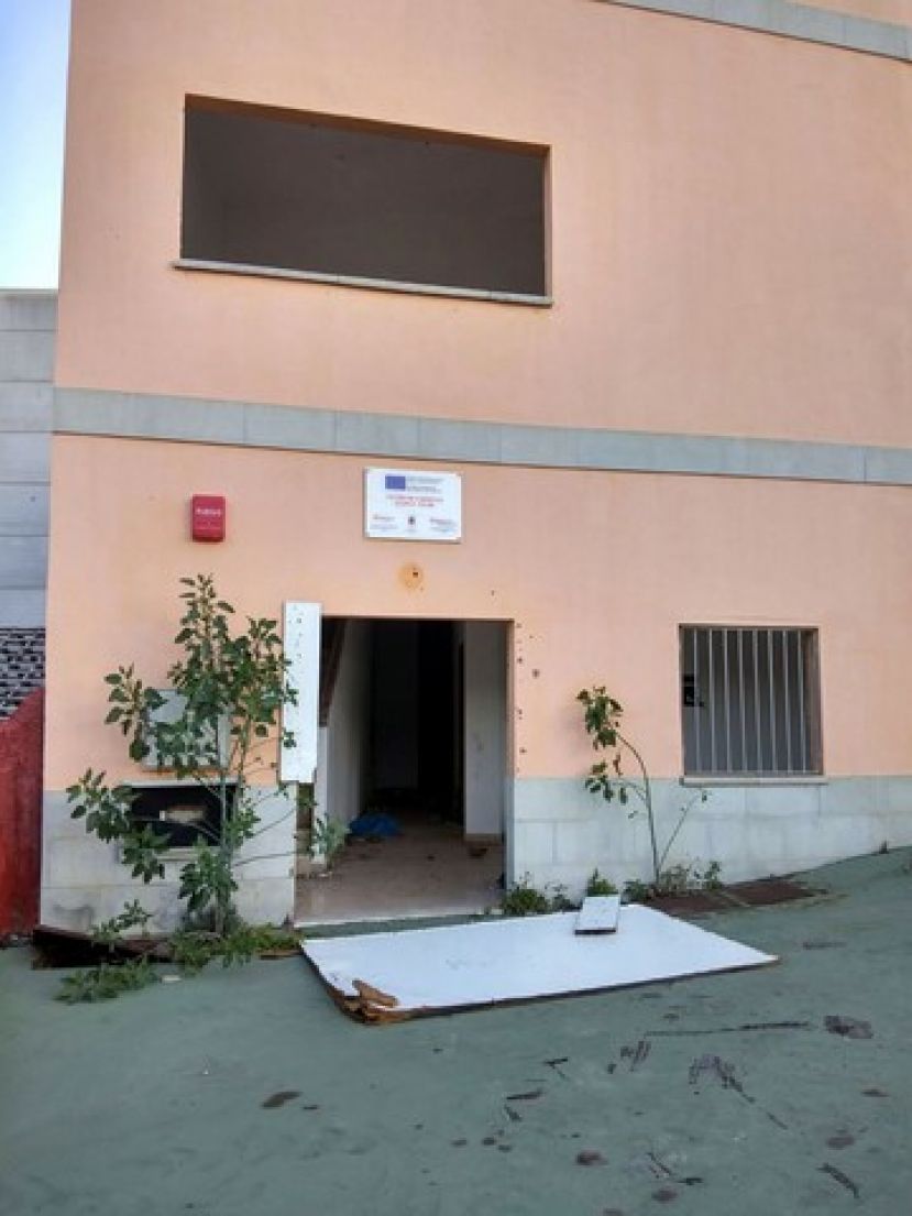 Telde Maipez: UxGC denuncia el abandono institucional del vivero de empresas