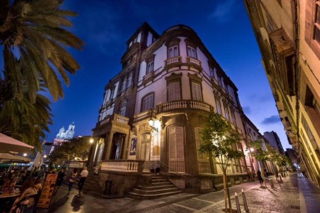 LA REVISTA DIGITAL ‘MAGISTERIO’ DESTACA A LA BIBLIOTECA INSULAR DE GRAN CANARIA COMO UNA DE LAS SEIS MÁS IMPRESIONANTES DE EUROPA