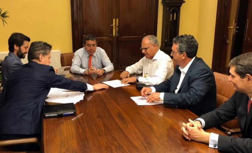 La Gomera: El Cabildo entra a formar parte del accionariado de Tragsa