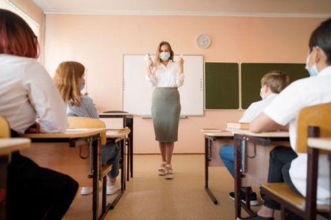 Educaci&oacute;n y sindicatos acuerdan una nueva regulaci&oacute;n de las listas de empleo del personal docente interino