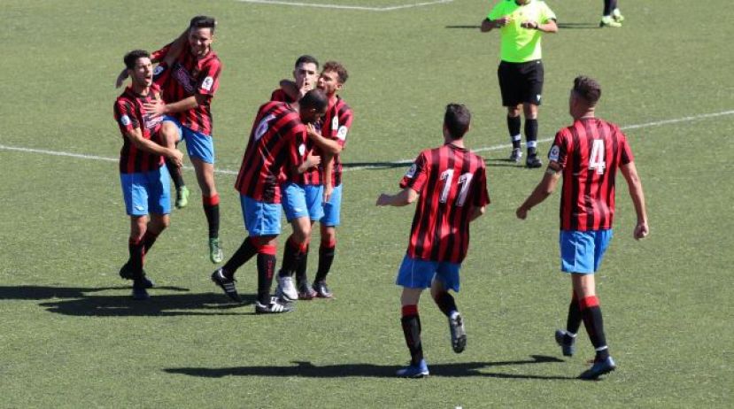 Fútbol 3ª División: (0-1) El Viera amargó el debut de Juan German en el Arucas