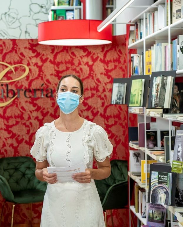 25 a&ntilde;os: Descubre el nuevo aspecto de la librer&iacute;a del Cabildo
