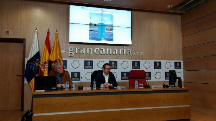 El Cabildo destina 445.000 euros a la instalaci&oacute;n de puntos de recarga para veh&iacute;culos el&eacute;ctricos en 17 municipios