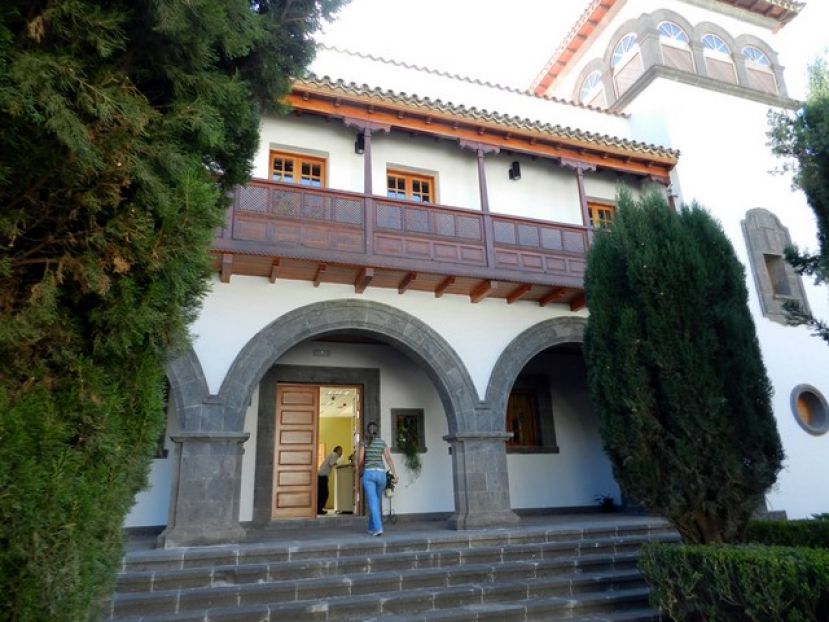 Teror: El Ayuntamiento facilita a los partidos pol&iacute;ticos una oficina