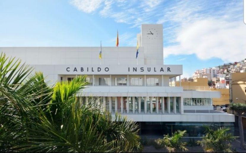El Cabildo paga a proveedores m&aacute;s de 40 millones de euros