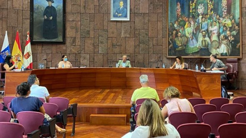 La Gomera: El Cabildo y la Academia Axon suscriben un convenio de formación