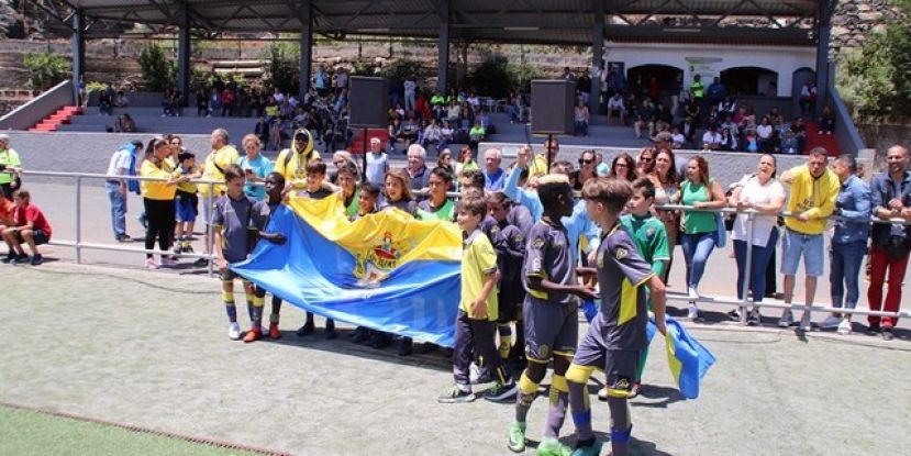 Las Palmas B, campe&oacute;n absoluto de primera alev&iacute;n de Gran Canaria