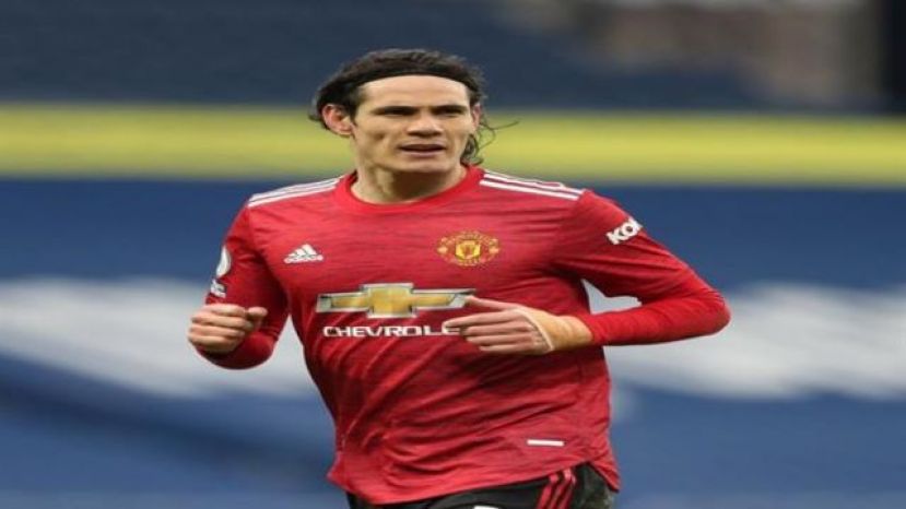 Cavani, confirma su continuidad en el Manchester United