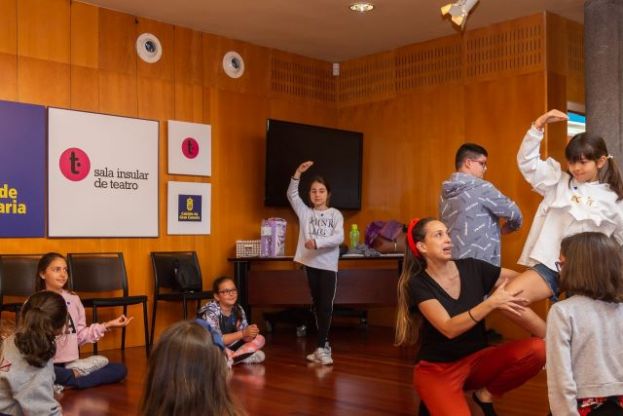 El Cuy&aacute;s  ofrece vacaciones teatrales a un grupo de veinte ni&ntilde;os y ni&ntilde;as