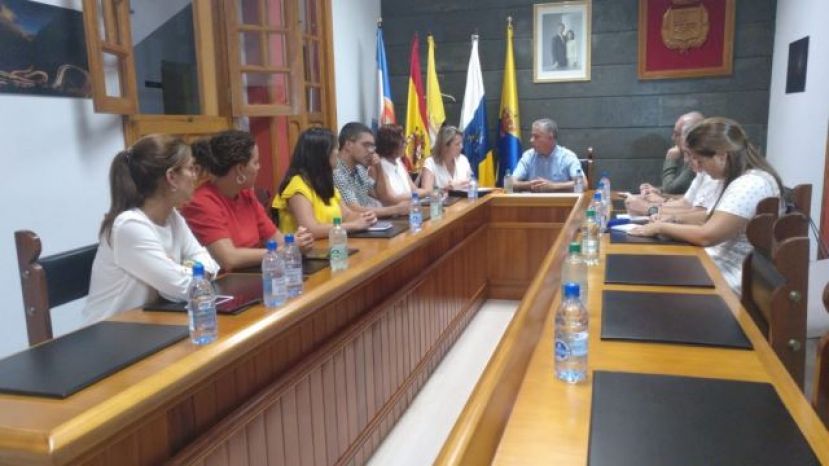 La consejera de Agricultura del Gobierno de Canarias visita La Aldea