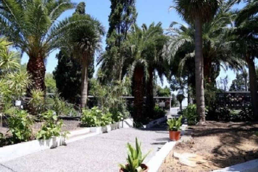 El cementerio de Valleseco cierra sus puertas a las visitas a partir de hoy lunes