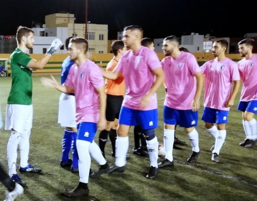 F&uacute;tbol 1&ordf; Regional: (0-0) Empate en el San Isidro-Cardones, en partido muy disputado