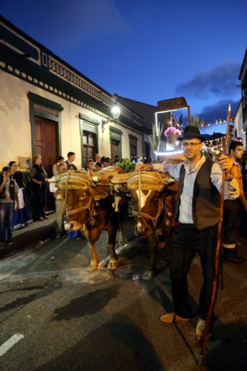 Valleseco comienza sus fiestas de La Encarnación con el sorteo de la Romería