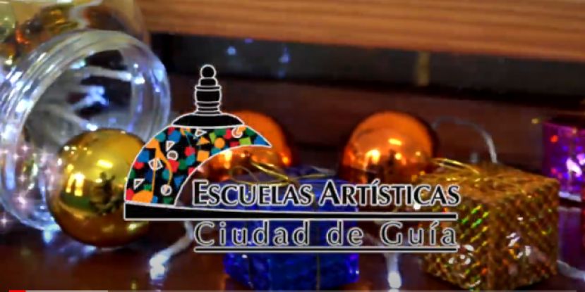 Las Escuelas Art&iacute;sticas Ciudad de Gu&iacute;a se visten de Navidad (V&iacute;deo)