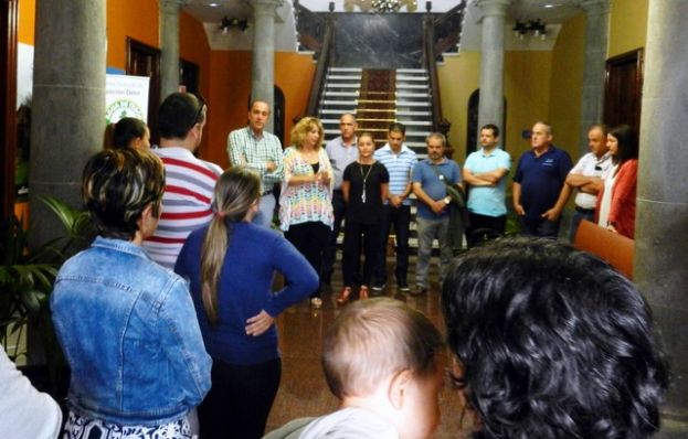 Teror inicia la entrega del material escolar a todo el alumnado del municipio