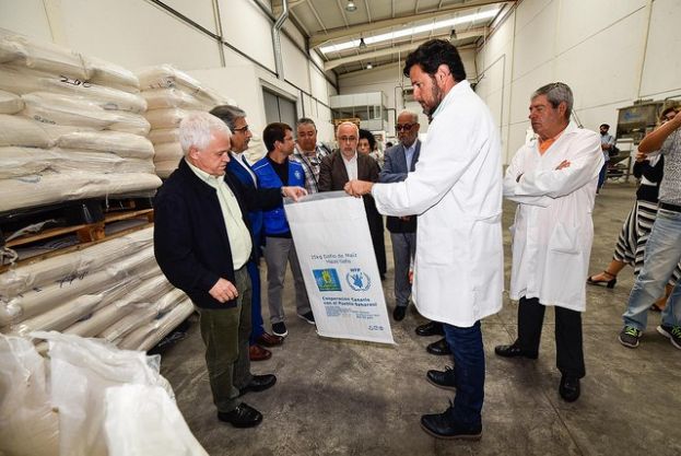 El Cabildo grancanario env&iacute;a 1.200 toneladas de gofio a los campamentos saharauis para cubrir las necesidades de 125.000 personas durante un a&ntilde;o