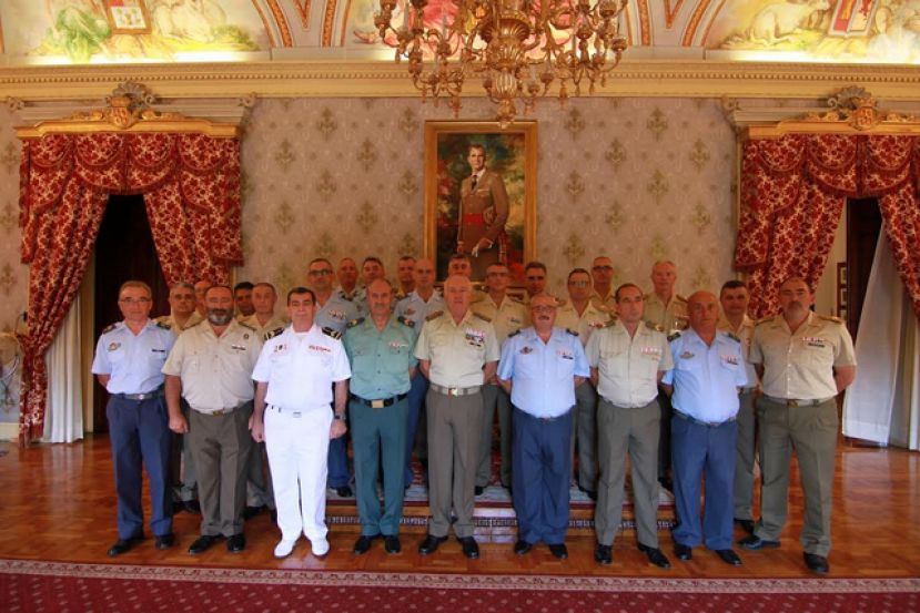 Suboficiales Mayores y Guardia Civil visitaron Capitan&iacute;a General de Canarias