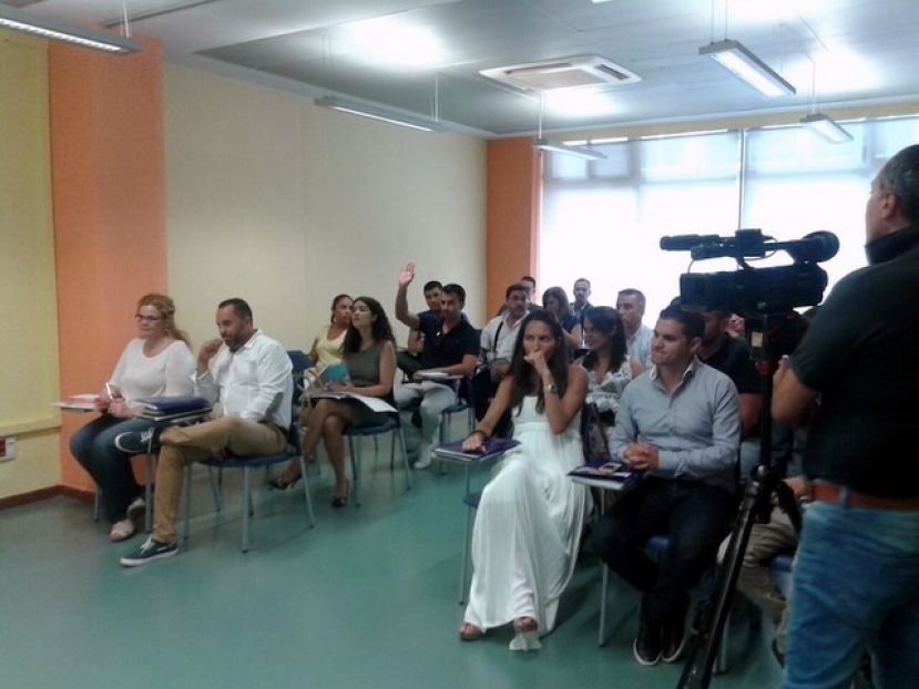 Mogán: Becerra trata proyectos para los jóvenes con el Cabildo