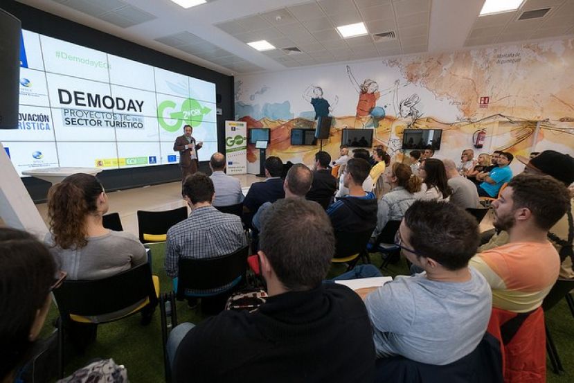 Una empresa que convierte embarcaciones en habitaciones de hotel ganadora del .....