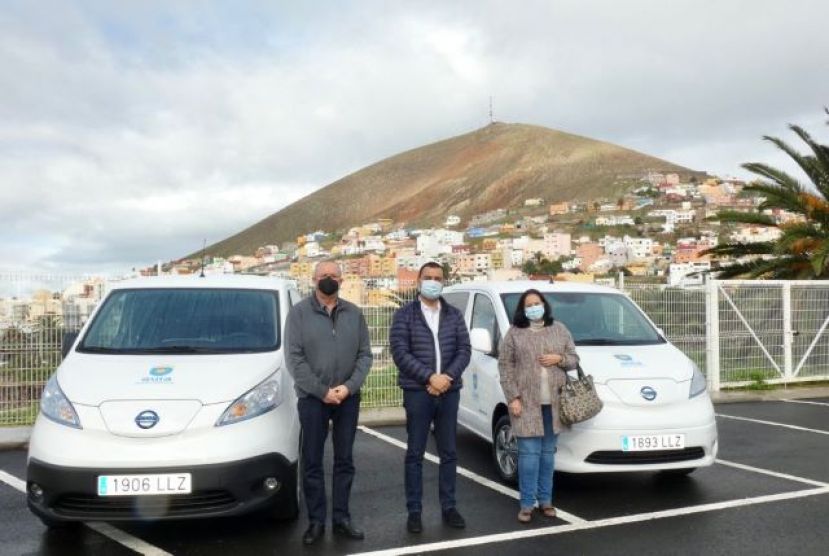 El Ayuntamiento de Guía incorpora dos nuevos vehículos eléctricos al parque móvil