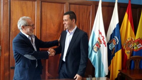 Gu&iacute;a: El primer edificio de la universidad comenzar&aacute; a construirse de inmediato