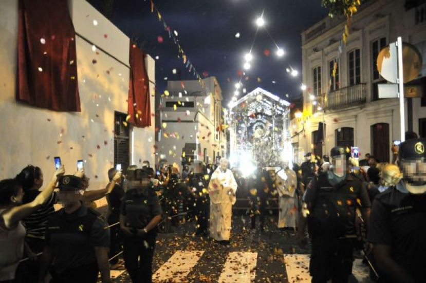 Agaete da la bienvenida a la Virgen del Pino